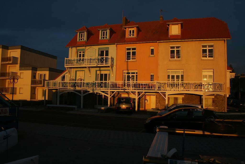 Villa Tremail - La Plage Au Pied De Votre Chambre Wimereux Exteriér fotografie